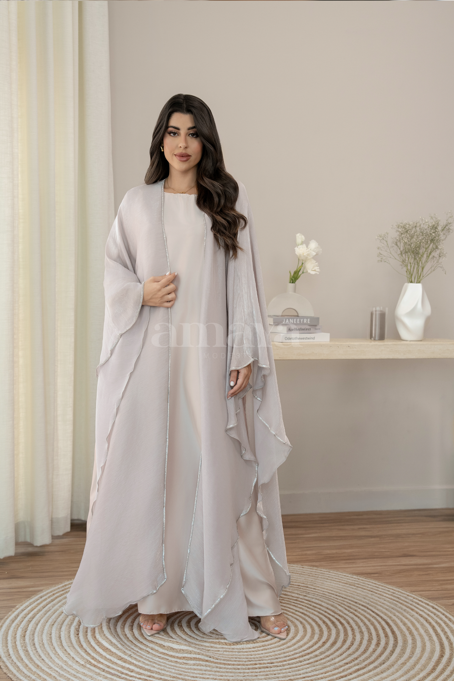 Abaya Tasnim